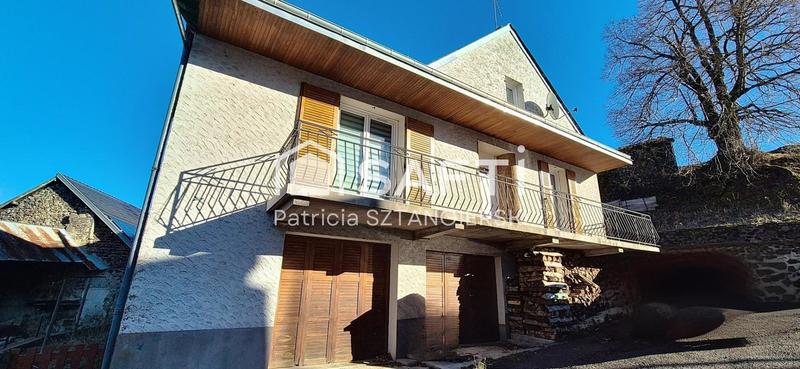 Maison - 196 m² - 7 pièces