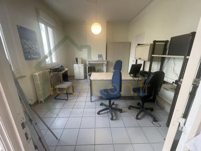 Local commercial - 20 m² - 1 pièce