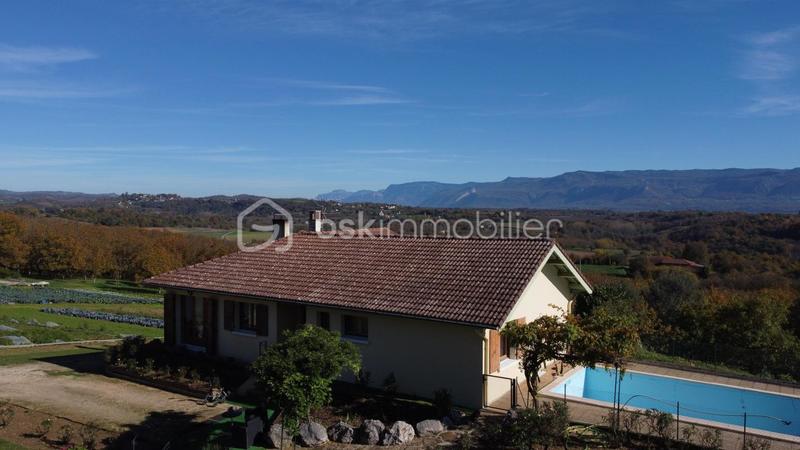 Maison - 121 m² - 5 pièces