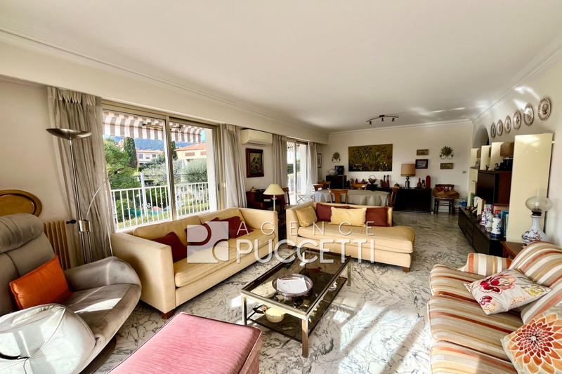 Appartement - 107 m² - 4 pièces