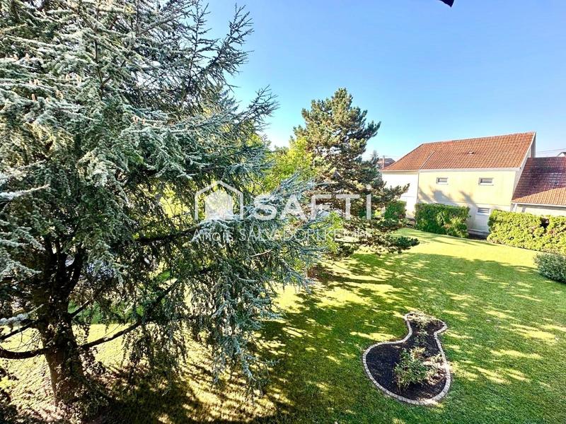 Appartement - 96 m² - 3 pièces