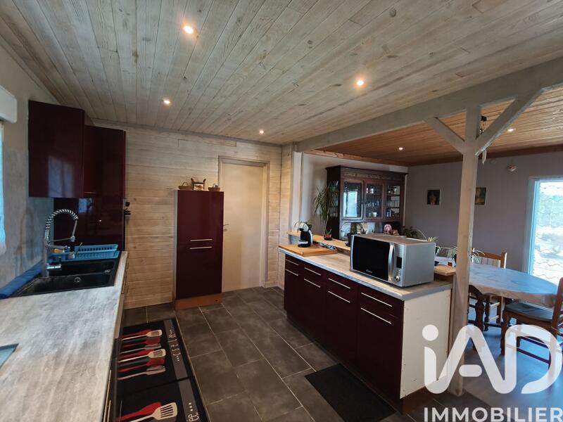 Maison - 197 m² - 6 pièces