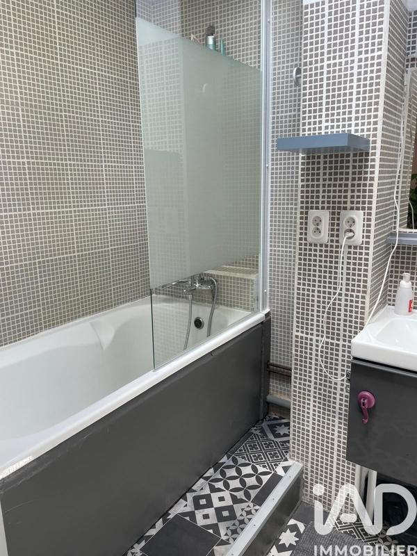 Maison - 97 m² - 4 pièces