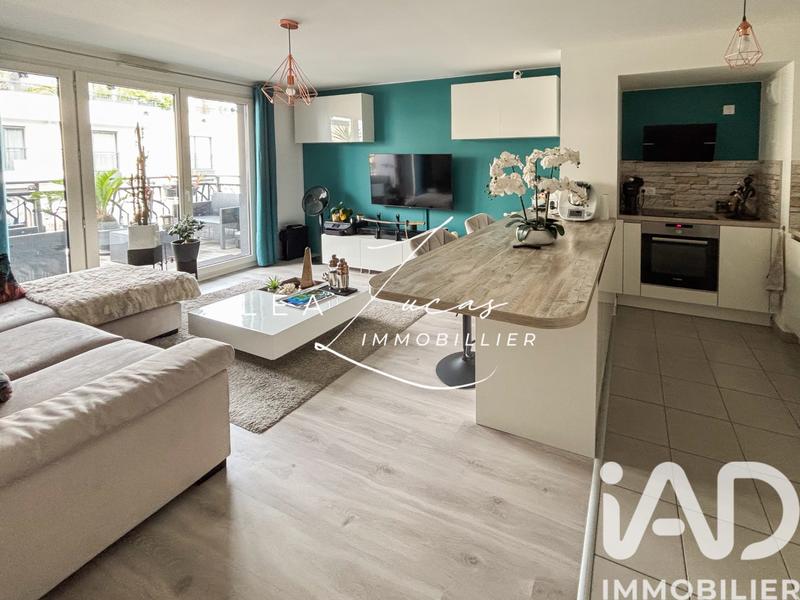 Appartement - 64 m² - 3 pièces