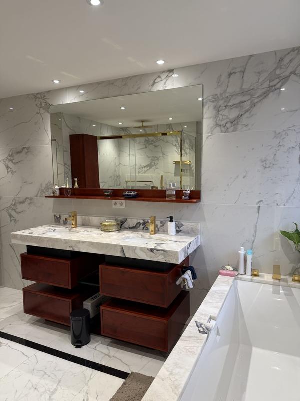 Appartement - 157 m² - 6 pièces