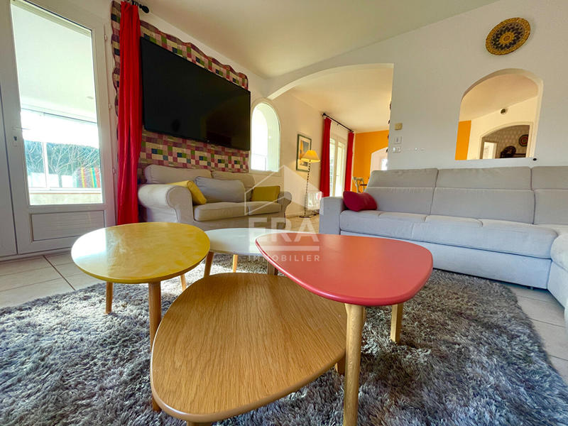 Maison - 165 m² - 5 pièces