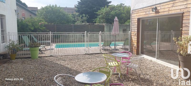 Maison - 400 m² - 22 pièces