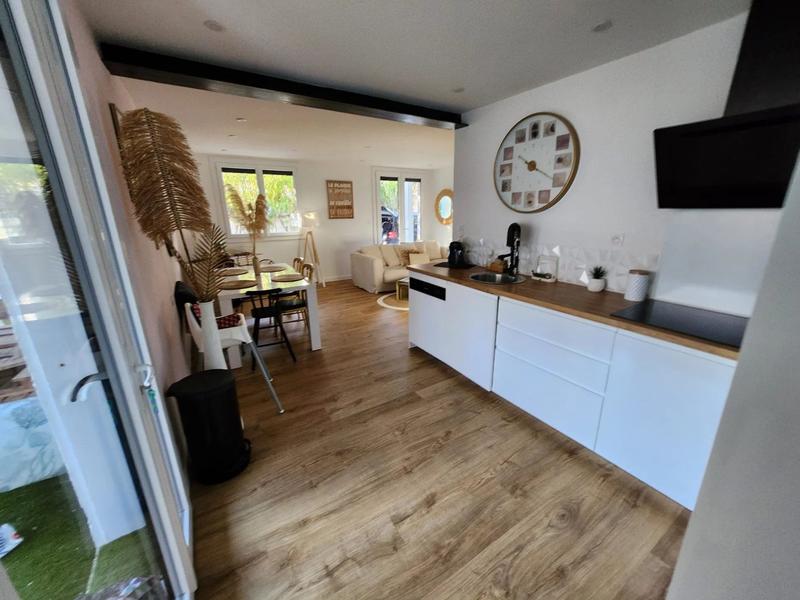 Maison - 146 m² - 8 pièces