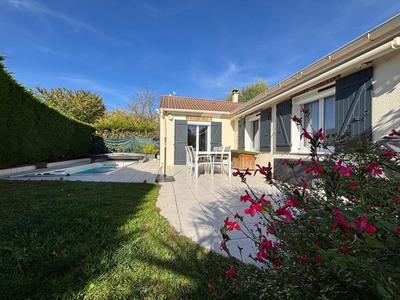 Maison - 102 m² - 6 pièces