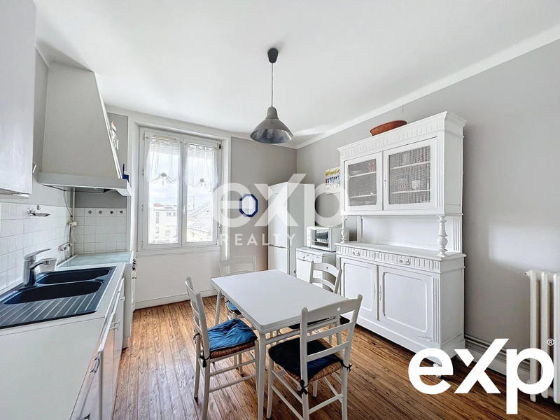 Appartement - 112 m² - 4 pièces