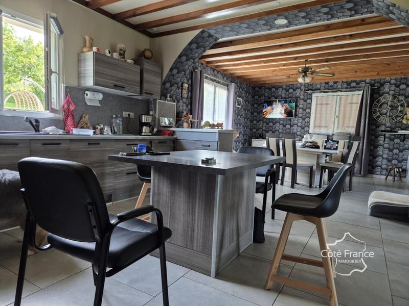 Pavillon - 158 m² - 9 pièces