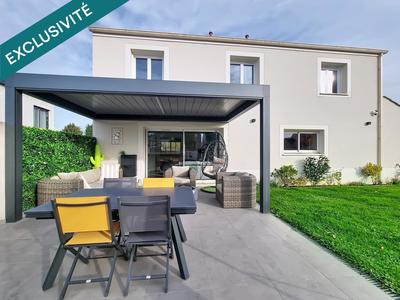 Maison - 158 m² - 6 pièces