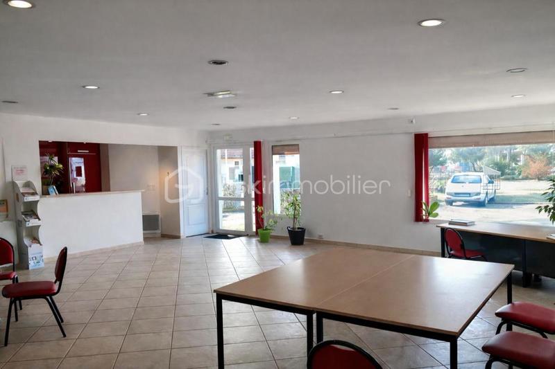 Bureau - 93 m² - 2 pièces