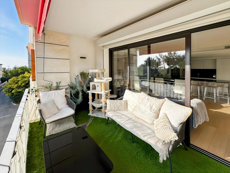 Appartement - 81 m² - 5 pièces