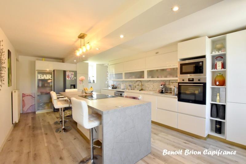 Maison - 145 m² - 5 pièces