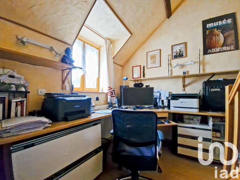 Maison - 211 m² - 8 pièces