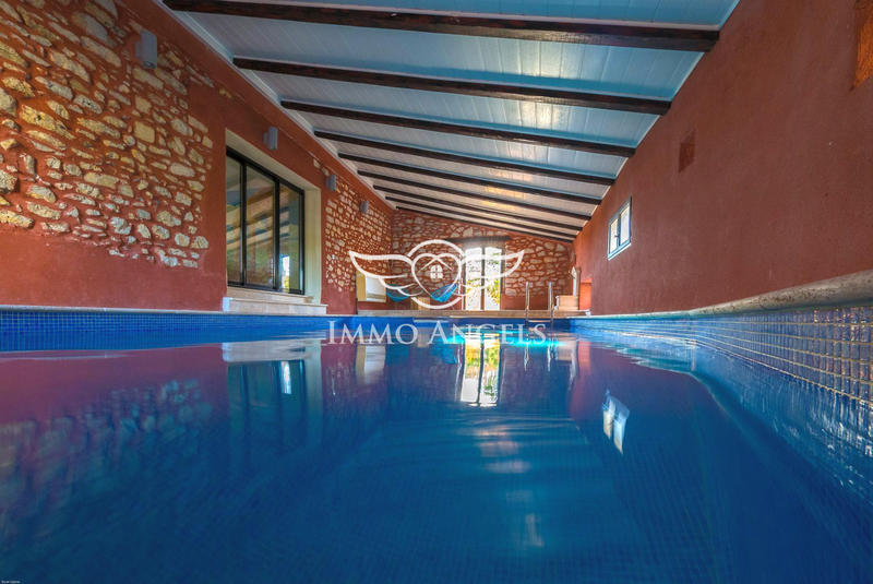 Maison ancienne - 172 m² - 8 pièces