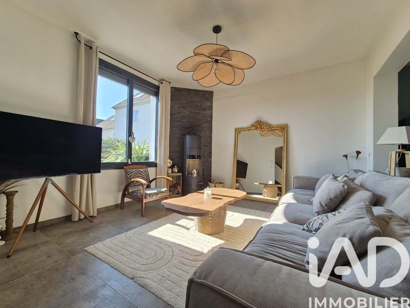 Maison - 105 m² - 5 pièces