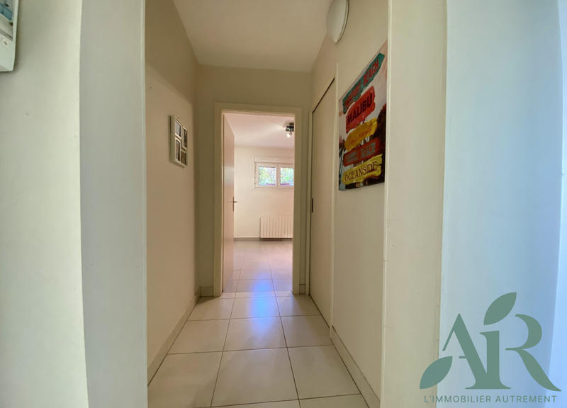 Appartement - 77 m² - 3 pièces