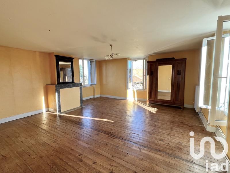 Maison - 260 m² - 7 pièces