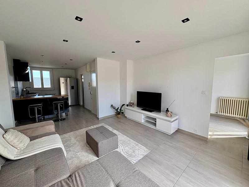 Appartement - 57 m² - 3 pièces