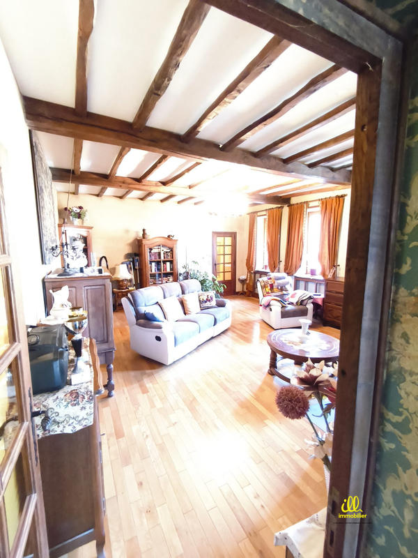 Maison - 154 m² - 5 pièces