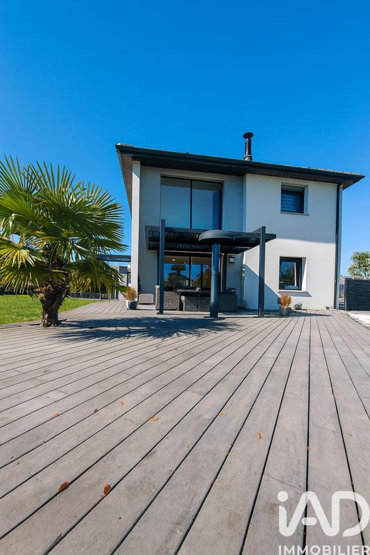 Maison - 119 m² - 5 pièces