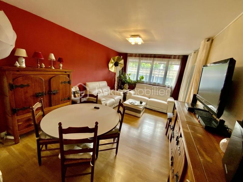 Appartement - 70 m² - 4 pièces