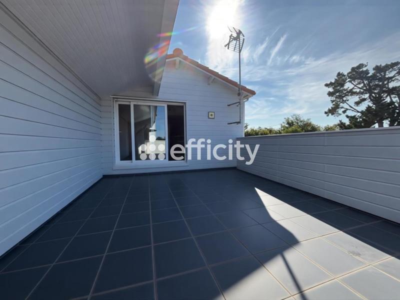 Maison - 192 m² - 5 pièces