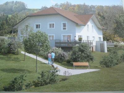 Appartement - 90 m² - 4 pièces