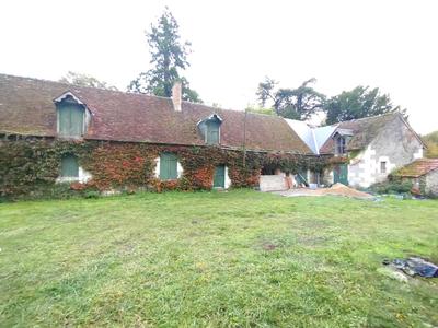 Longère - 9 095 m² - 4 pièces