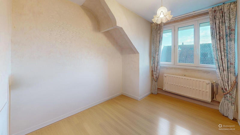 Maison - 90 m² - 3 pièces