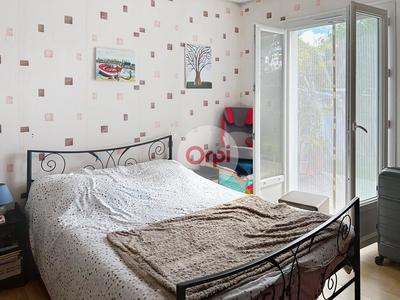 Maison - 89 m² - 6 pièces