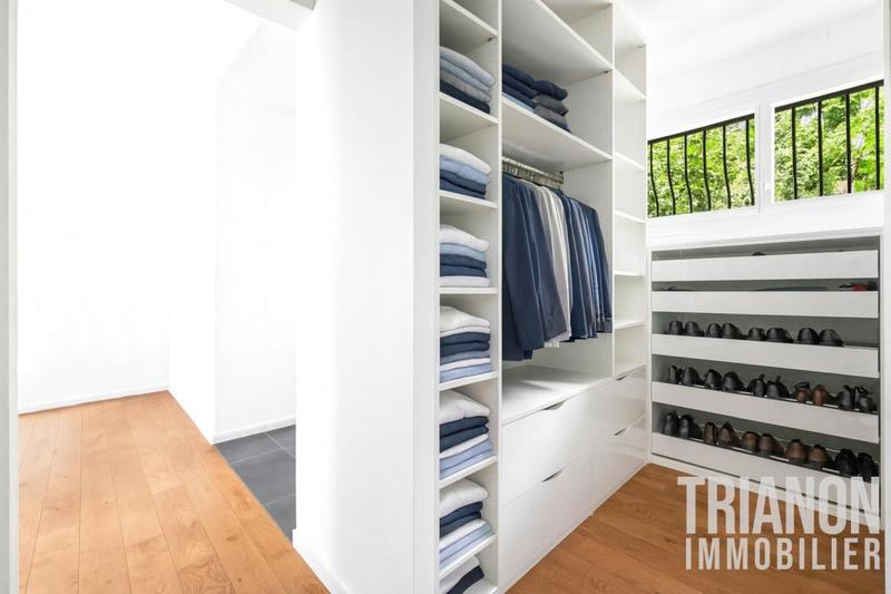 Maison - 307 m² - 10 pièces