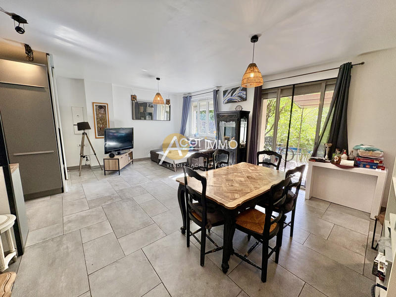 Appartement - 69 m² - 3 pièces