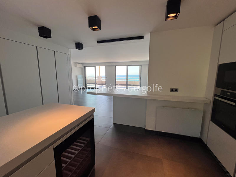 Appartement - 84 m² - 3 pièces