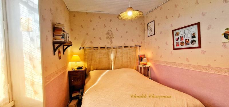 Maison - 96 m² - 9 pièces