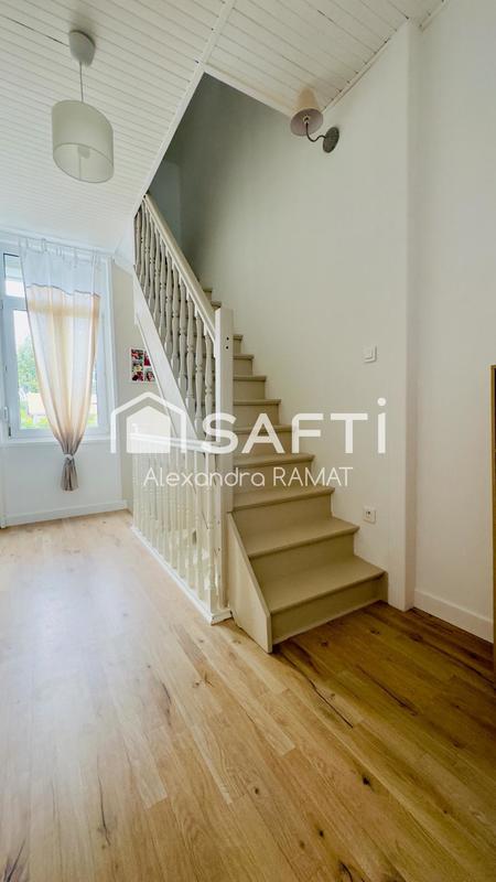 Maison - 165 m² - 7 pièces