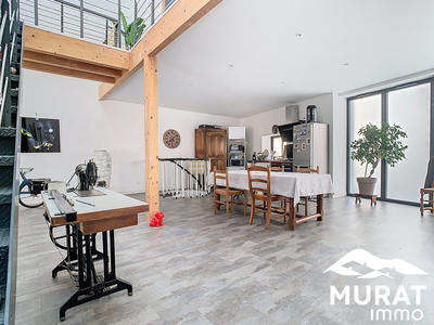 Maison ancienne - 168 m² - 5 pièces