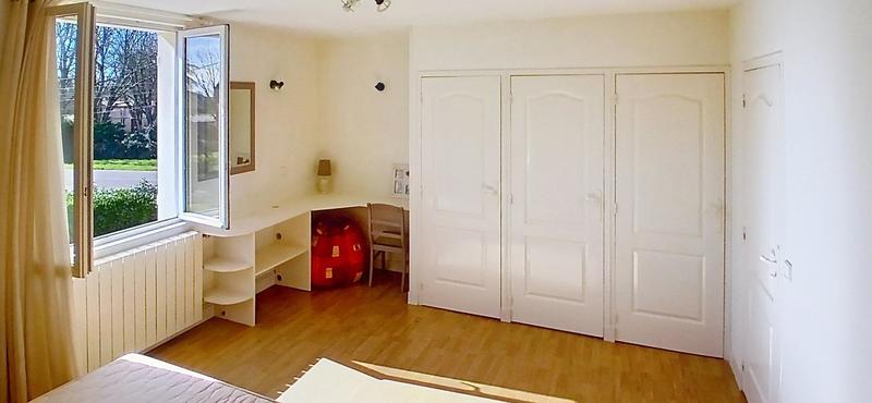 Maison - 350 m² - 10 pièces