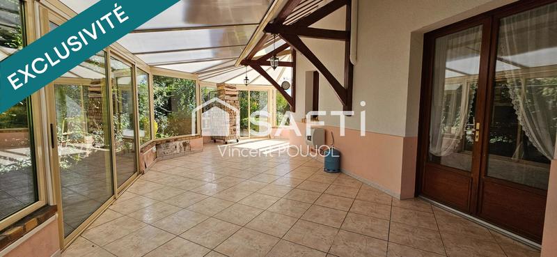 Maison - 300 m² - 9 pièces