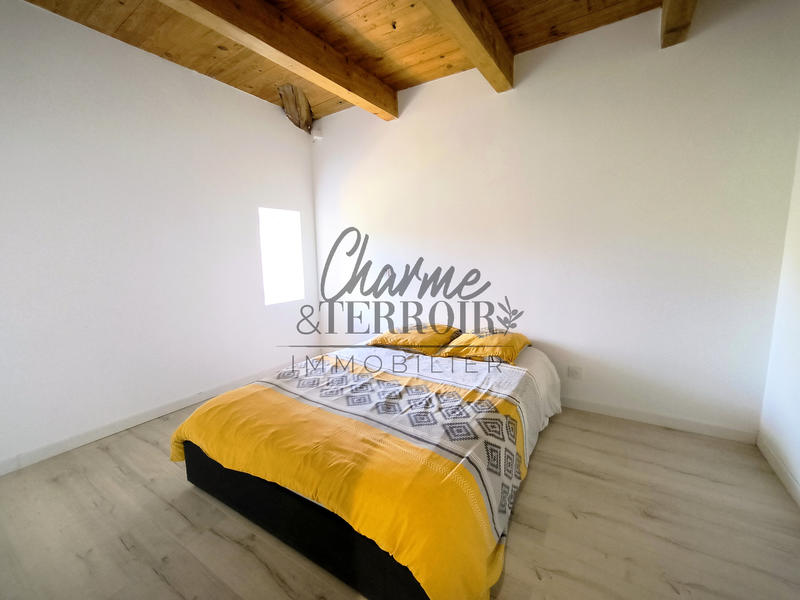 Mas - 180 m² - 6 pièces