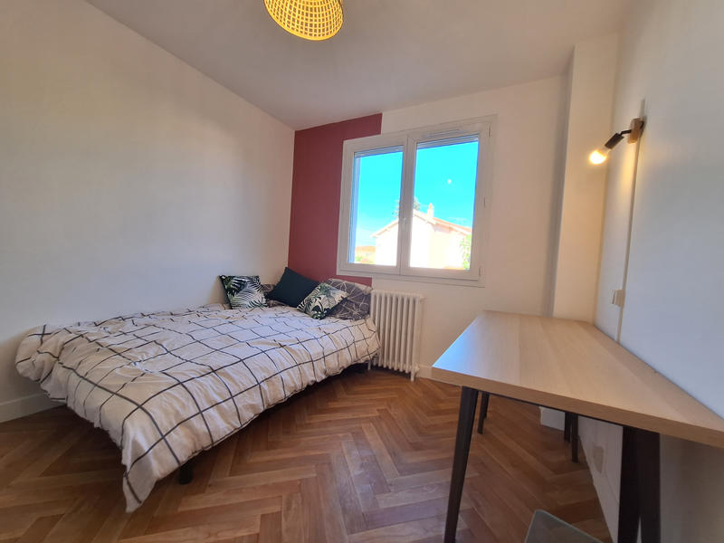 Appartement - 100 m² - 2 pièces