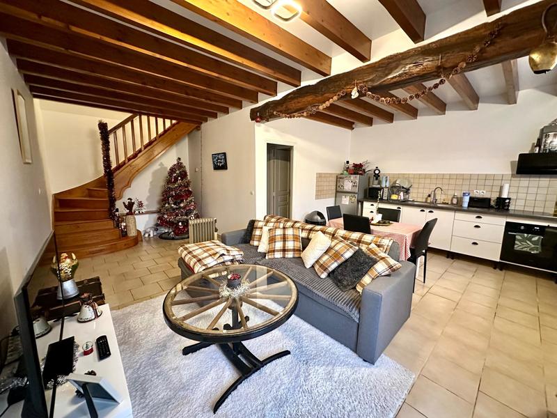 Maison - 455 m² - 18 pièces