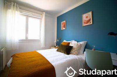 Chambre - 10 m² - 1 pièce