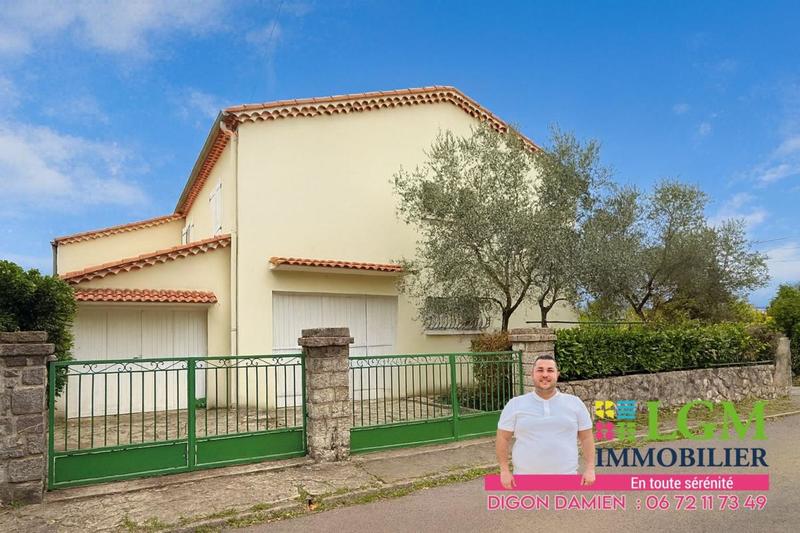 Villa - 178 m² - 6 pièces