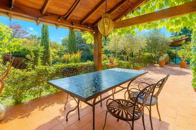 Maison - 300 m² - 9 pièces