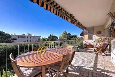 Appartement - 103 m² - 4 pièces