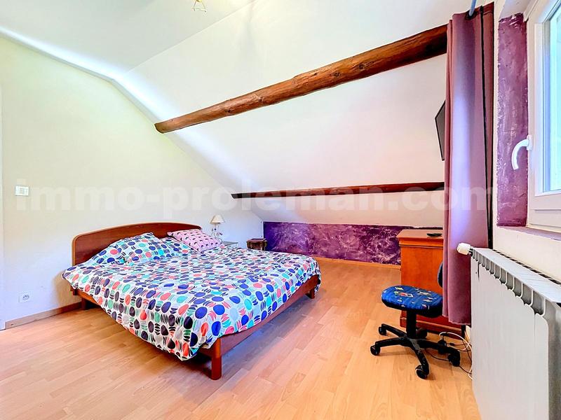 Corps de ferme - 238 m² - 7 pièces