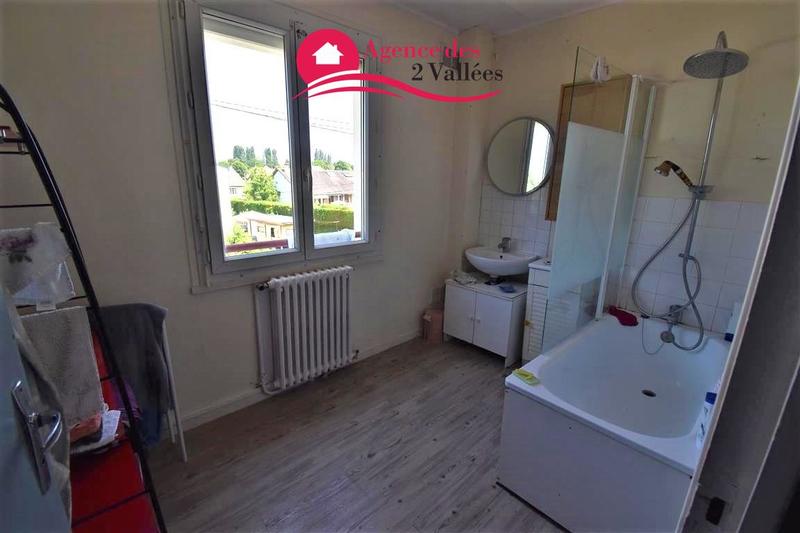 Maison - 90 m² - 5 pièces